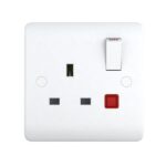 One Gang Switched Socket With Neon 13A SN407